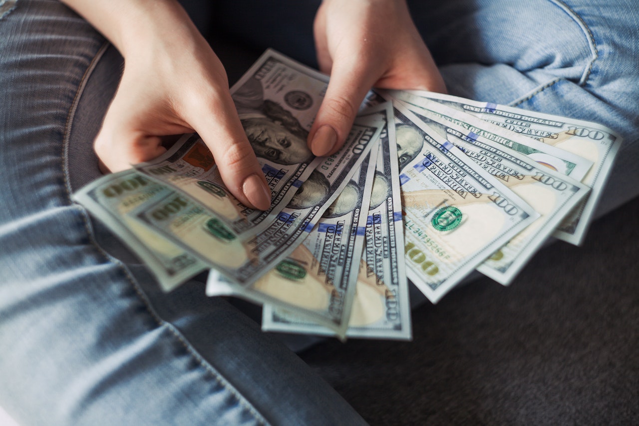 Five Essential Tips for Surviving a Cash Flow Crisis